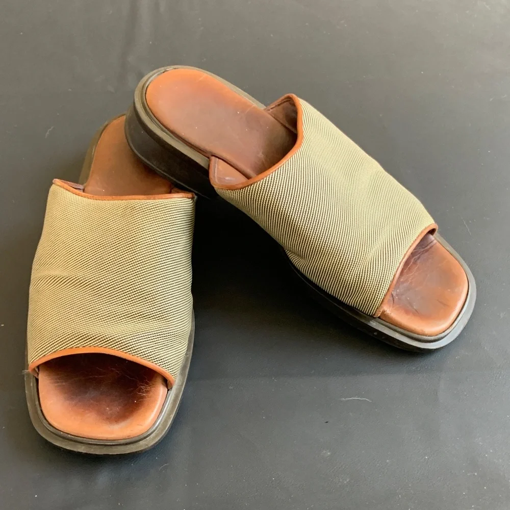 Made in Italy Leather Slide Sandals Neutral Tan Brown Cushioned Footbed Comfort